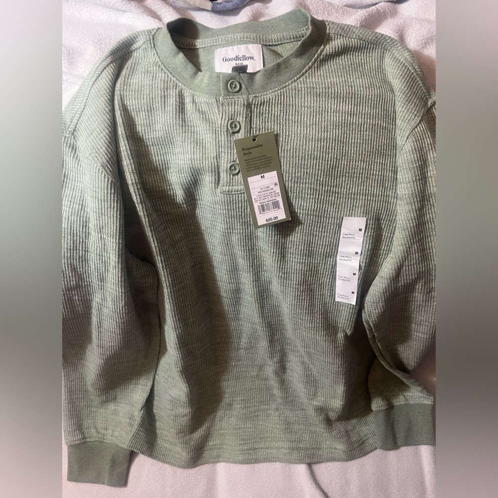 Goodfellow - Men’s Waffle Knit Long Sleeve Men’s Shirt Henley - Size M NWT